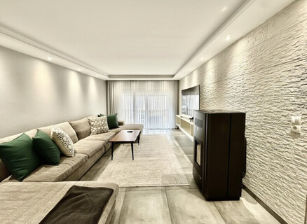 Schwaz: Selten schöne, sanierte 4-Zimmer-Wohnung mit zwei Balkonen und großzügigem Kellerraum