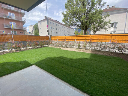 SOFORT BEZIEHBAR! 2-Zimmerwohnung mit 60 m² Garten