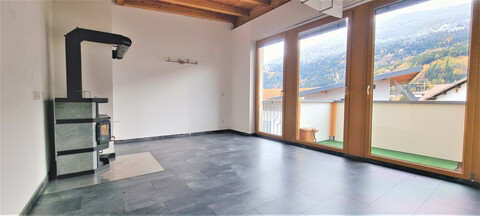 Attraktive 3-Zimmer Dachgeschoßwohnung in Perjen