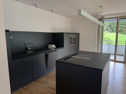 Dreizimmer-Wohnung in Mutters