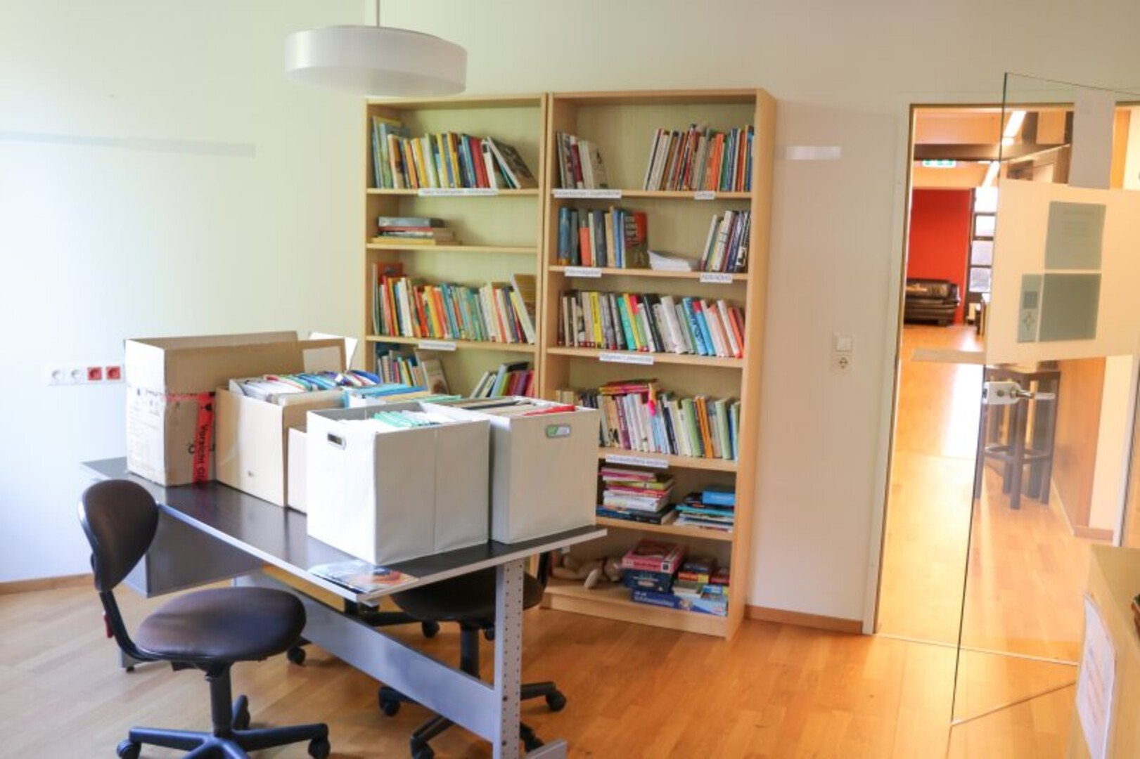 MIETE: Pradl - Büro - Geschäftslokal auf ca. 445 qm und Keller mit ca. 178 qm