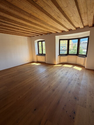 Altstadtnähe: Schöne 2/3 Zimmerwohnung Altbau - Mariahilf