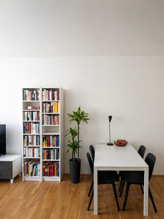 Nachmieter gesucht für eine moderne 2-Zimmer-Wohnung in sehr zentraler Lage (Europahaus, Museumstraße 32–34, Innsbruck).