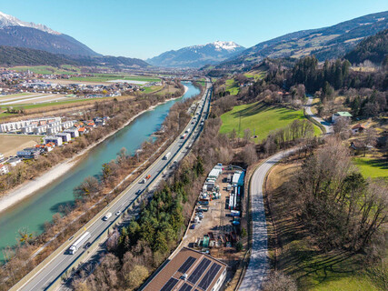 Gewerbegrundstück im Baurecht - unmittelbar am Autobahnanschluss Hall Mitte