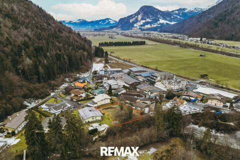 Neuer Preis! - Baugrundstück in toller Lage