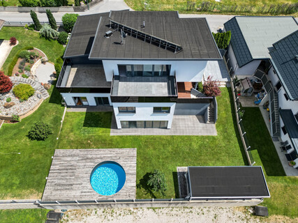 Wohnrarität in Mieming! Modernes Zweifamilienhaus mit Pool, Garten & Panoramablick in Bestlage