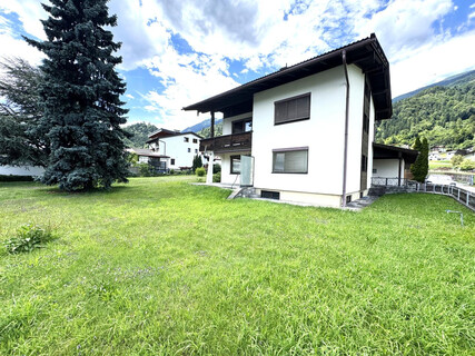 Seltene Gelegenheit in Stans – Großzügiges Zweifamilienhaus mit 1.237 m² Grundstück in bester Wohnlage  in einer der begehrtesten Wohnlagen von Stans