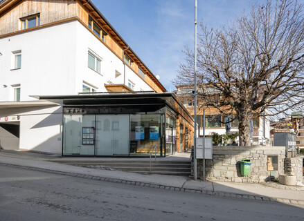 Modernes Geschäftslokal in Bestlage von Axams!