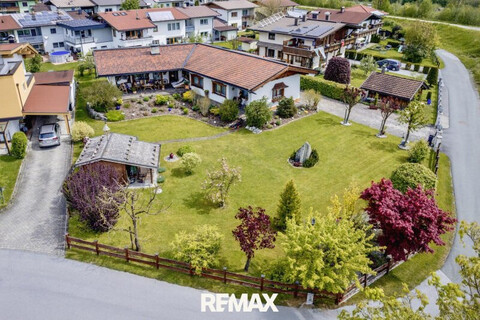 Exklusiver Bungalow mit seltener Freizeitwohnsitz-Widmung und liebevoll angelegtem Garten
