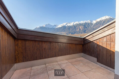 226 Immobilien: INNSBRUCK-AMRAS | Charmante Garconniere - Nordkettenblick / inkl. TG-Abstellplatz