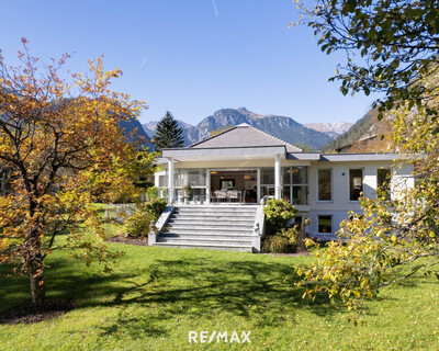 NEU!   Ein Haus am See - das besondere Juwel in ruhiger Bestlage