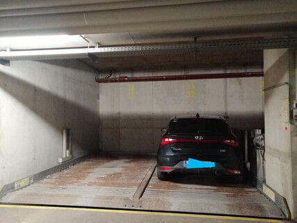 zentraler Garagenplatz/Duplexgarage Innsbruck Innrain 36