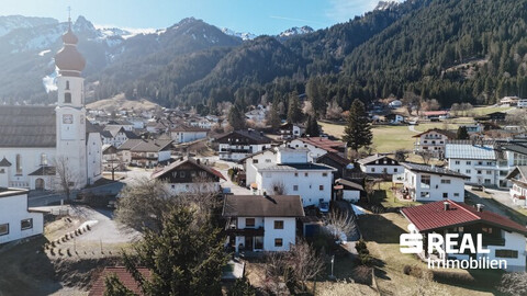 Großzügiges Wohnensemble in Wängle – 3-Familienhaus & Einfamilienhaus