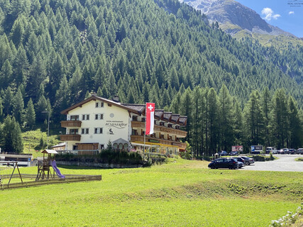 Samnaun/Ischgl – Attraktive Hotelimmobilie mit hervorragendem Potenzial in Top-Lage