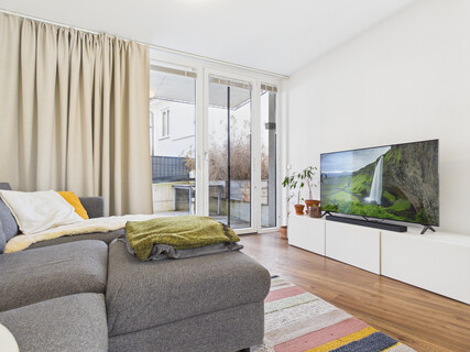 Traumhafte 3-Zimmer Gartenwohnung mit Festungsblick