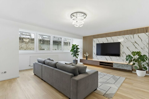 Doppelhaushälfte in begehrter Lage in Mentlberg – Raum für Familie & Ideen