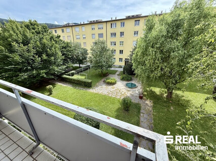 Sonnige 3-Zimmer-Wohnung mit Westbalkon in ruhiger Lage nahe Zentrum