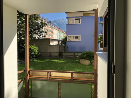 Cosy 2-Zimmer Gartenwohnung bei der Klinik! Provisionsfrei! Perfekt für Eigennutzer und Anleger