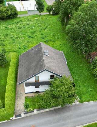 Top gepflegtes Wohnhaus mit möglicher Einliegerwohnung, moderner Ausstattung & viel Platz