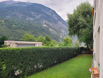 LANDECK: Eigentumswohnung 67 m²  in ruhiger Wohnage im Erdgeschoss mit Balkon und Abendsonne sowie Blick auf Schloss Landeck