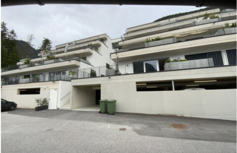 schöne 2 Zimmer Wohnung mit Terrasse und TG Stellplatz