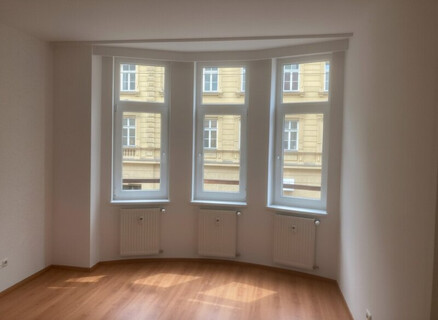 Innsbruck: Vollrenovierte 3-Zimmer-Wohnung in ruhiger Innenhoflage