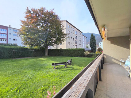 Hochwertig renovierte 3-Zimmer-Wohnung mit großem Balkon