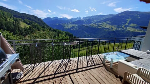 Fendels: Terrassenwohnung mit traumhafter Aussicht!