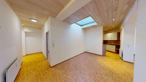 Büro-/Praxiseinheit in attraktiver Lage in Jenbach zu verkaufen