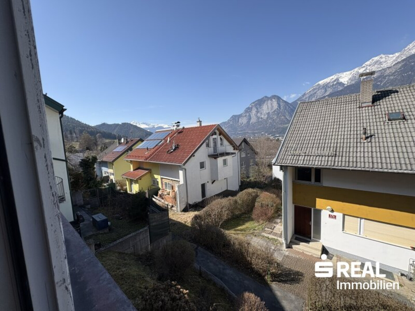 Sanierungsbedürftige Doppelhaushälfte Mentlberg