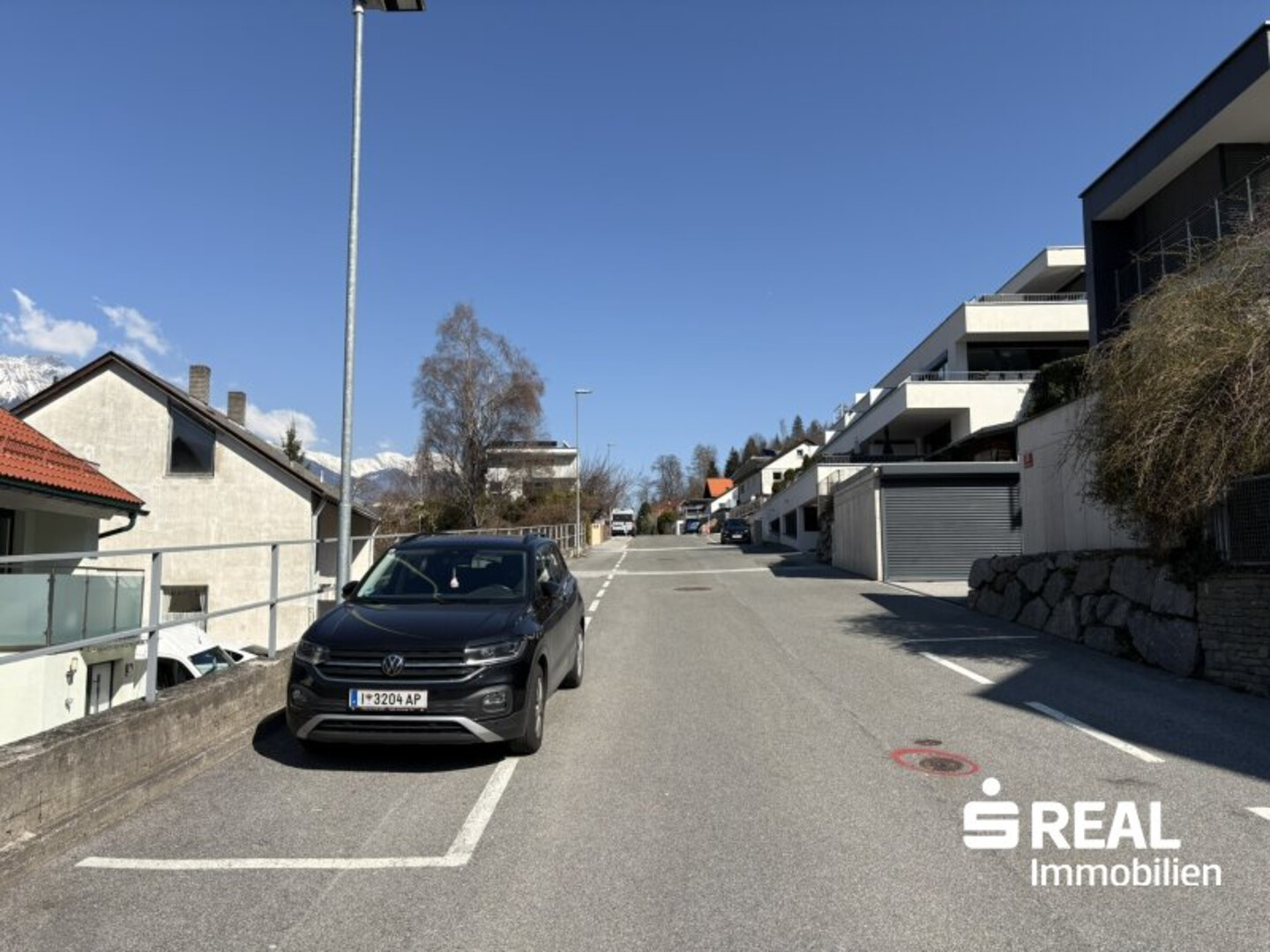 Sanierungsbedürftige Doppelhaushälfte Mentlberg