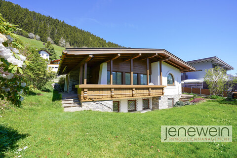 WOHNEN AM LAND - 5-ZIMMER WOHNHAUS IN SONNIGER LAGE IN OBERPERFUSS