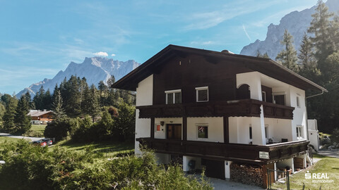 Ein Anwesen mit Charakter, Stil und außergewöhnlichem Potenzial in der Tiroler Zugspitz Arena