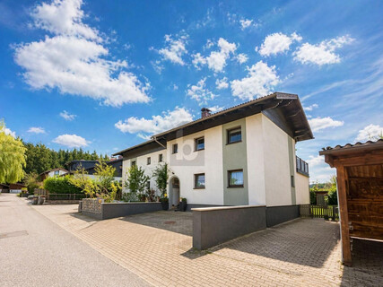 5 PARTEIENHAUS BEI SALZBURG: SEHR HOHE RENDITE & NUR 5 MIN. ZUM MATTSEE
