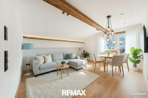 Hochwertig sanierter Wohntraum mit edlen Materialien und Bergblick