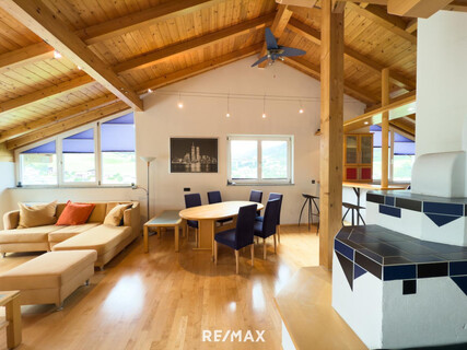 Weitblick über das Wipptal  - Dachgeschoßwohnung mit zwei Ebenen in Steinach