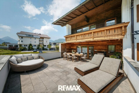 Moderne 4-Zimmer-Wohnung mit großer Terrasse & touristischer Widmung!