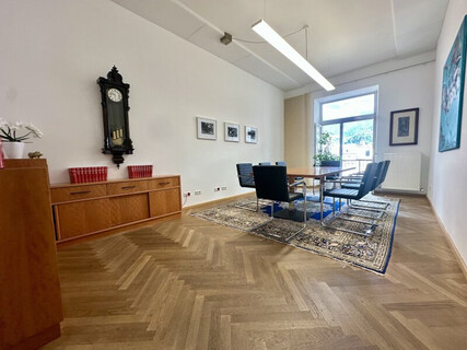 Büro / Kanzlei / Studio in repräsentativer 1A Lage