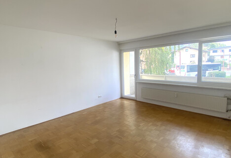 Helle 3-Zimmer-Wohnung mit Balkon und Garage in Völs