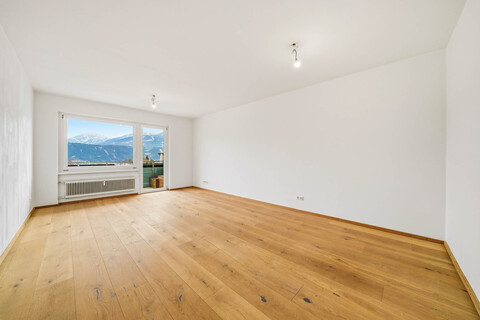 Über den Dächern von Innsbruck!  3,5-Zimmer Wohnung mit einmaligen Ausblick in Sadrach zu kaufen!