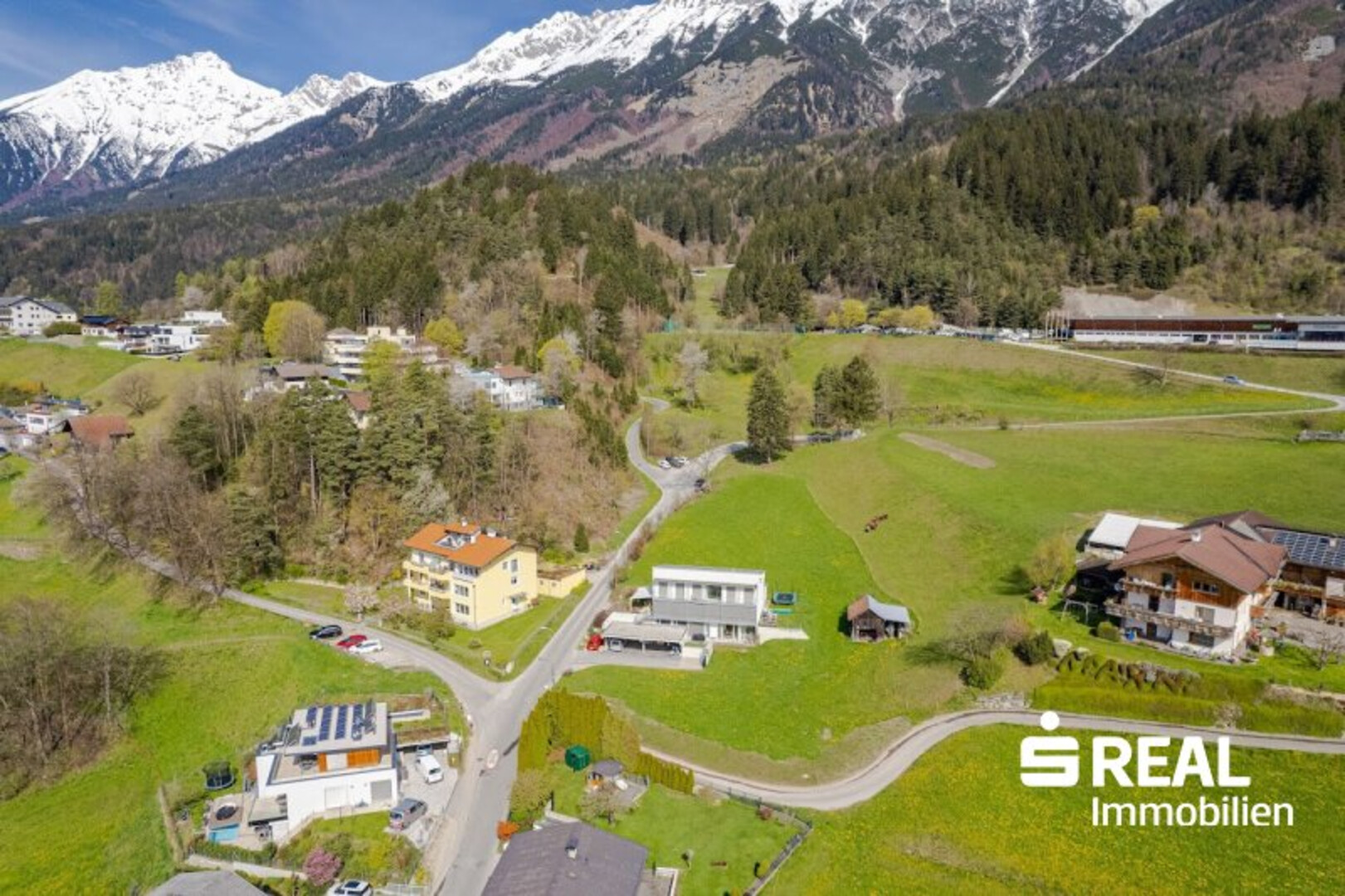 Ihr Zuhause über den Dächern Innsbrucks – Baugrund in einzigartiger Lage
