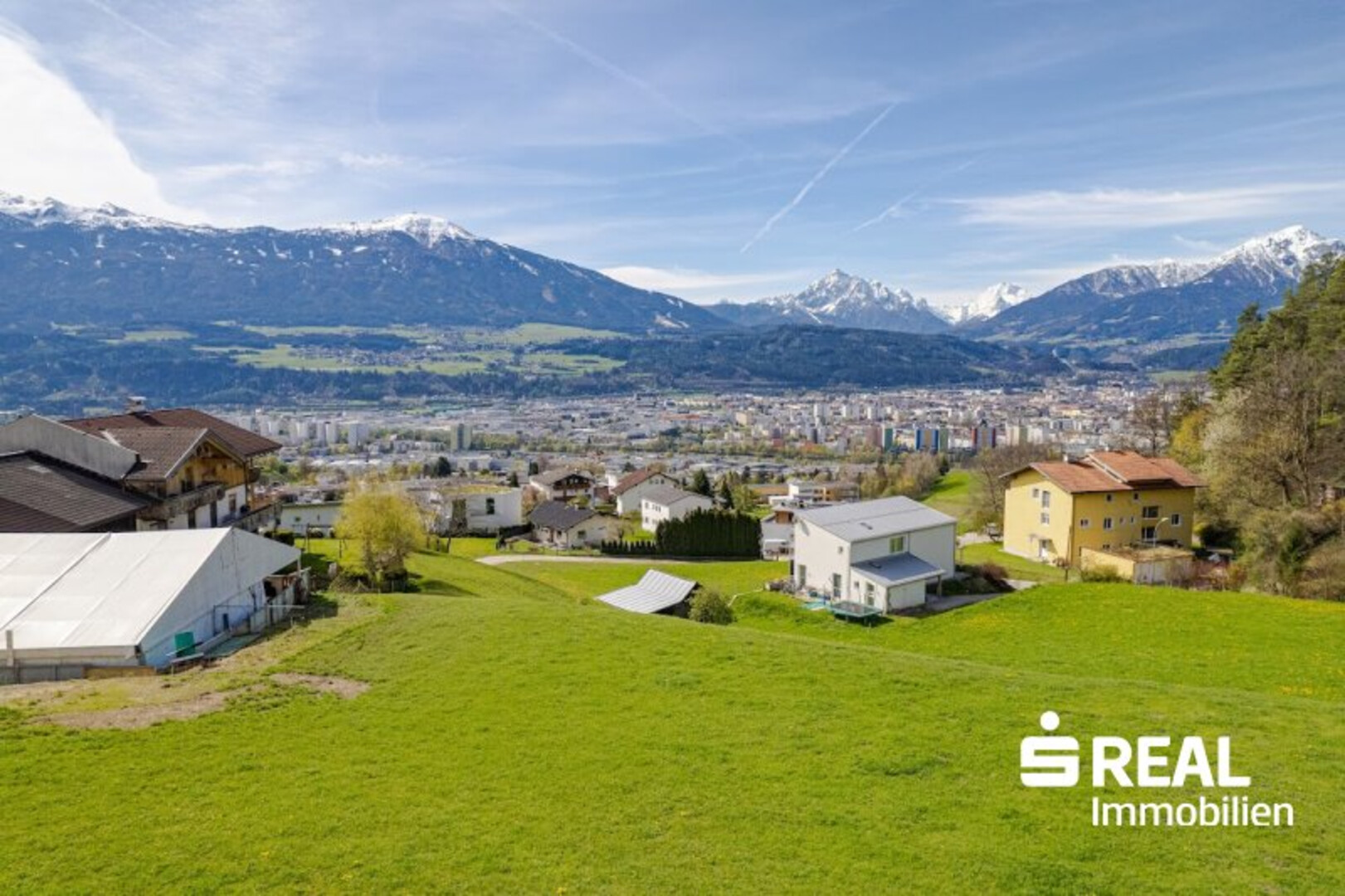 Ihr Zuhause über den Dächern Innsbrucks – Baugrund in einzigartiger Lage