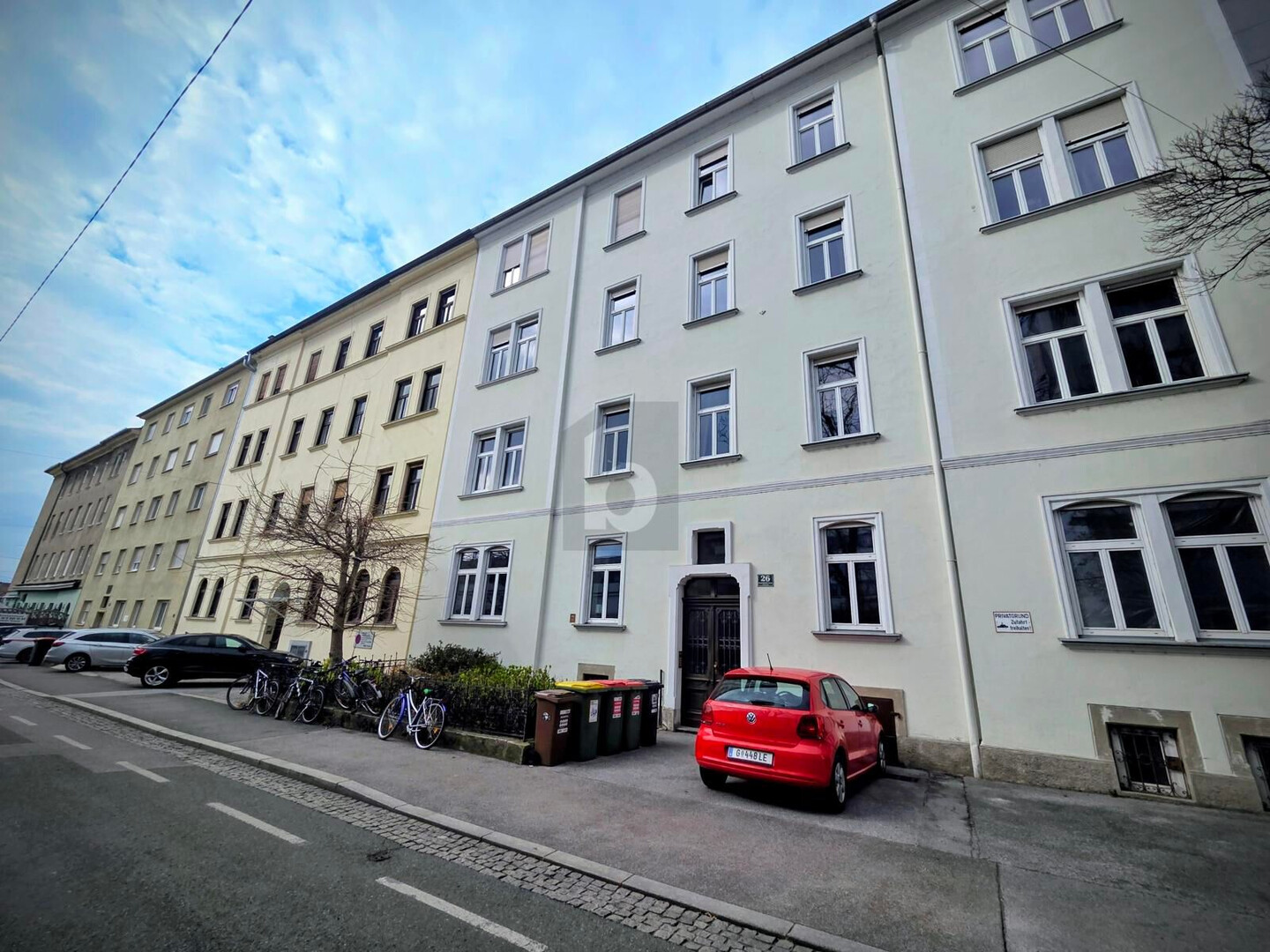 GROß MIT UNSCHLAGBARER INNENSTADT LAGE