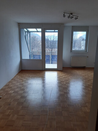 Wilten Garconniere mit Westbalkon