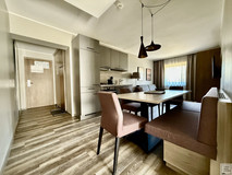 LakeSide Apartments Seefeld – Exklusiver Wohnkomfort am See mit Panorama-Balkon