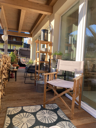 Von Privat: 4-Zimmer Wohnung mit Terrasse in Seefeld