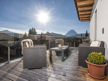 Modernes Einfamilienhaus in idealer Wohngegend in Seefeld