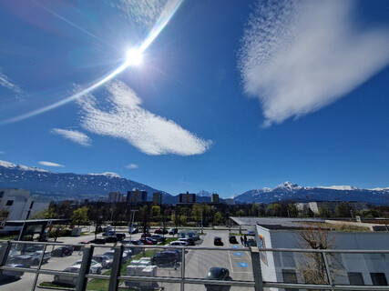Moderne 2 Zimmer Wohnung mit traumhaftem Ausblick und TG