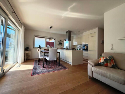 Aldrans: 2-Zimmer-Penthouse in Ruhelage