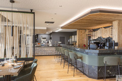 Stil trifft Kulinarik – Exklusives Restaurant mit Sonnenterrasse & Profi-Küche in Bestlage